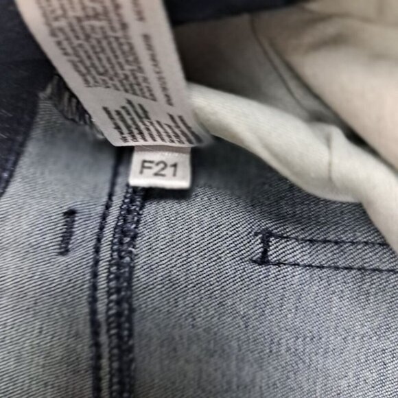 Eileen Fisher Organic Cotton Blend Stretch Ankle Straight Leg Blue Jeans - Picture 6 of 6